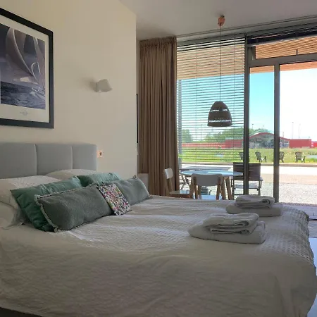 Waterfront Bed & Breakfast