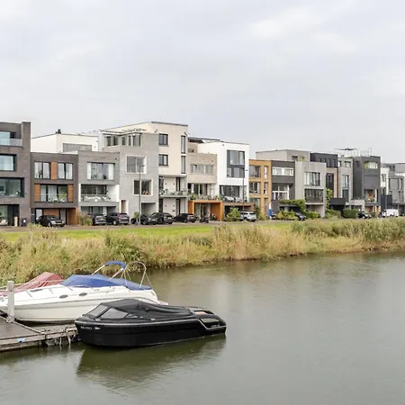 Bed & Breakfast Waterfront Amsterdam