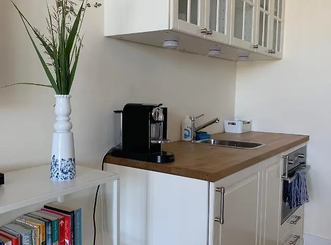 Bed and breakfast Waterfront 4*